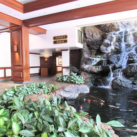 Waikiki Banyan Ocean View Apartment Oahu Exterior photo
